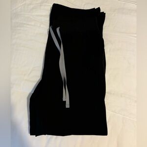 Figs scrubs! Small petite in the Kade Cargo style. Worn twice!!